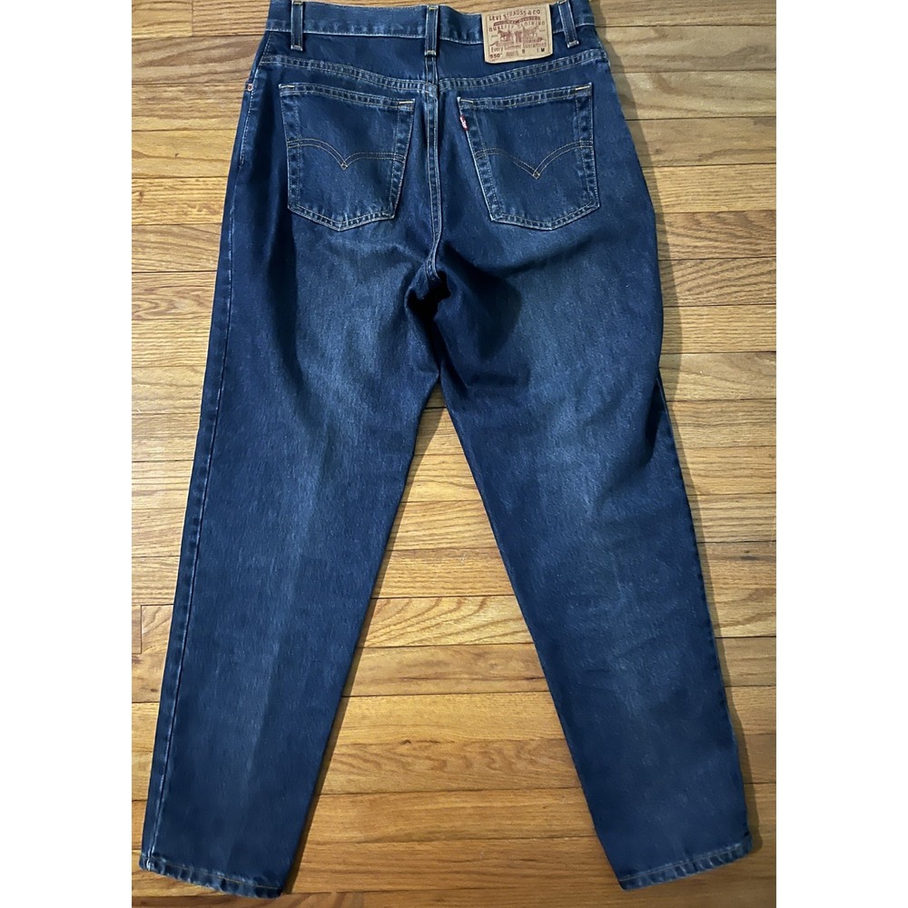 Vintage Levi's 550 Relaxed Tapered Blue Denim Jeans Womens 12 Made in USA 90s